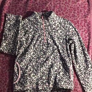 Cheetah print sweater with pockets